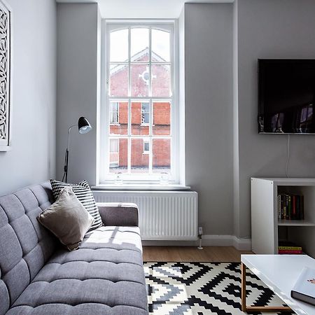 Californication - 2 Bed Apartment Southend-on-Sea Exterior foto